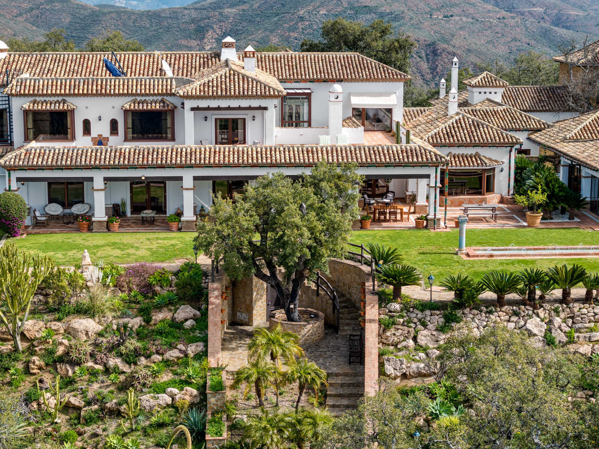 Huis te koop in La Mairena | 7 slaapkamers H5166769