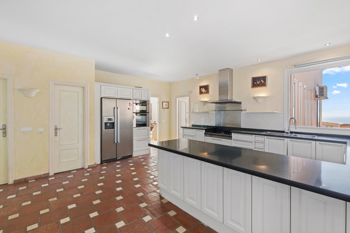 Huis te koop in La Mairena | 5 slaapkamers H5244520