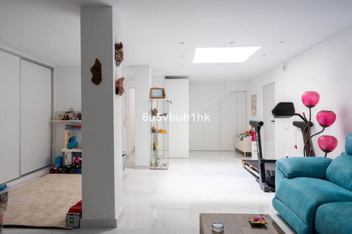 Property main view 33