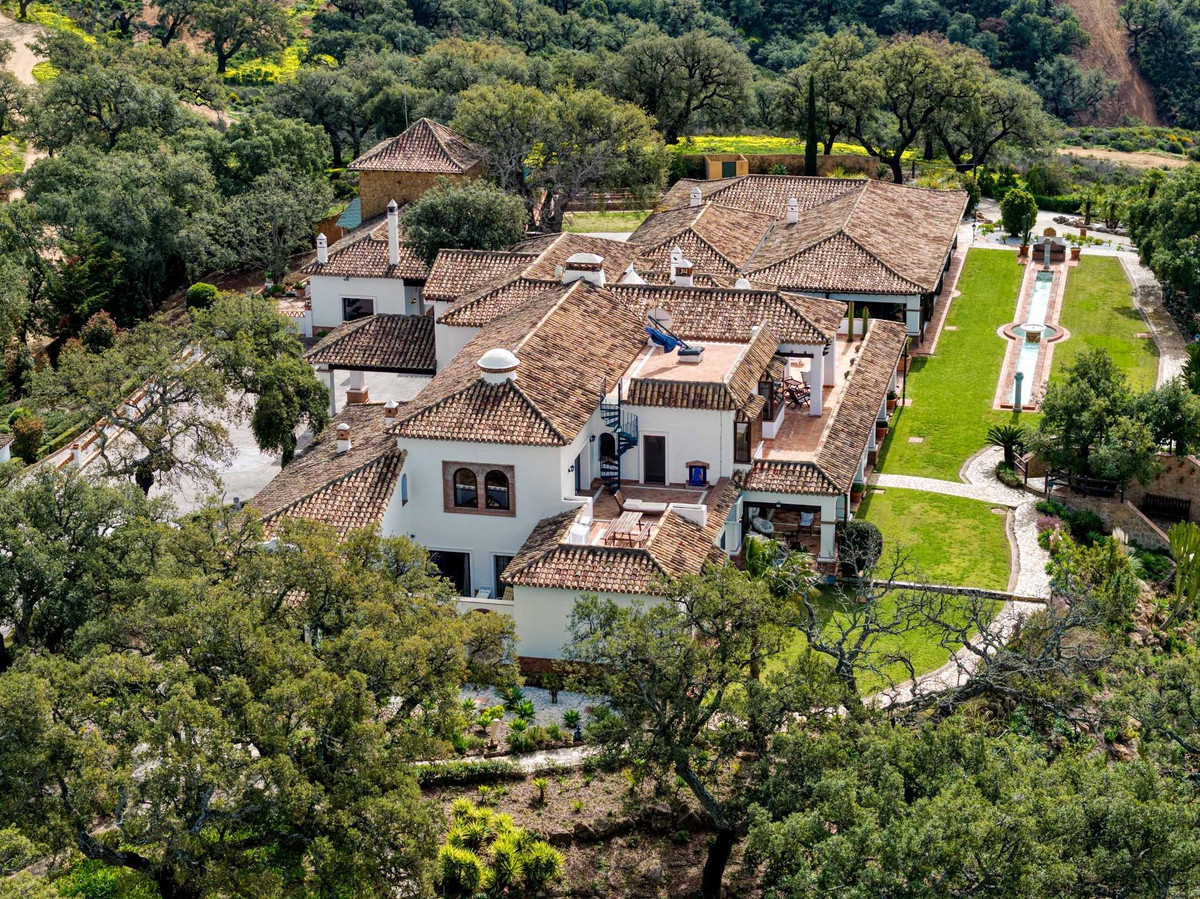 Huis te koop in La Mairena | 7 slaapkamers H5378260