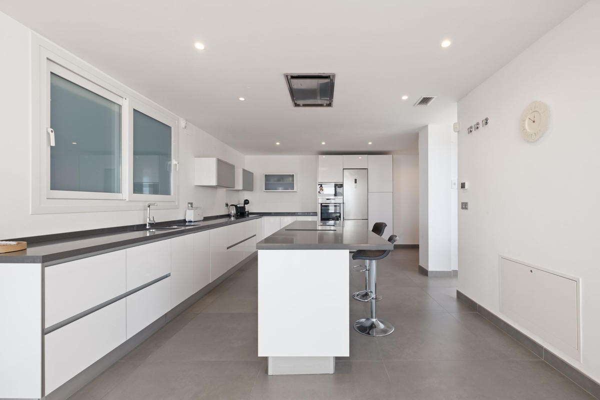 Huis te koop in La Mairena | 5 slaapkamers H5392924