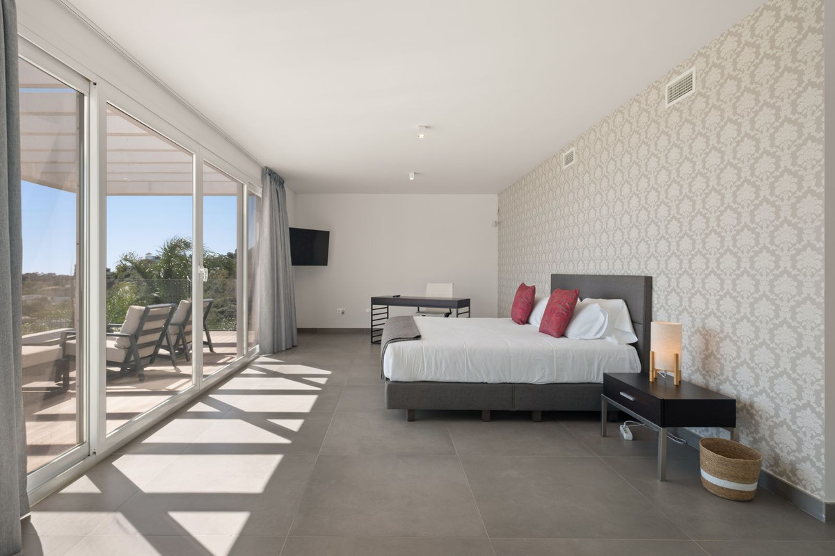 Huis te koop in La Mairena | 5 slaapkamers H5392924