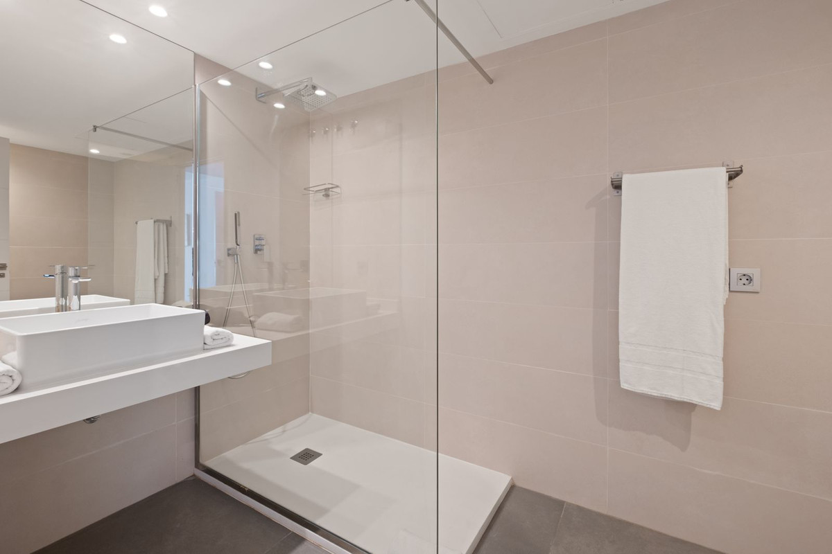 Huis te koop in La Mairena | 5 slaapkamers H5392924
