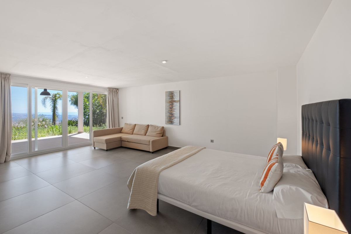 Huis te koop in La Mairena | 5 slaapkamers H5392924