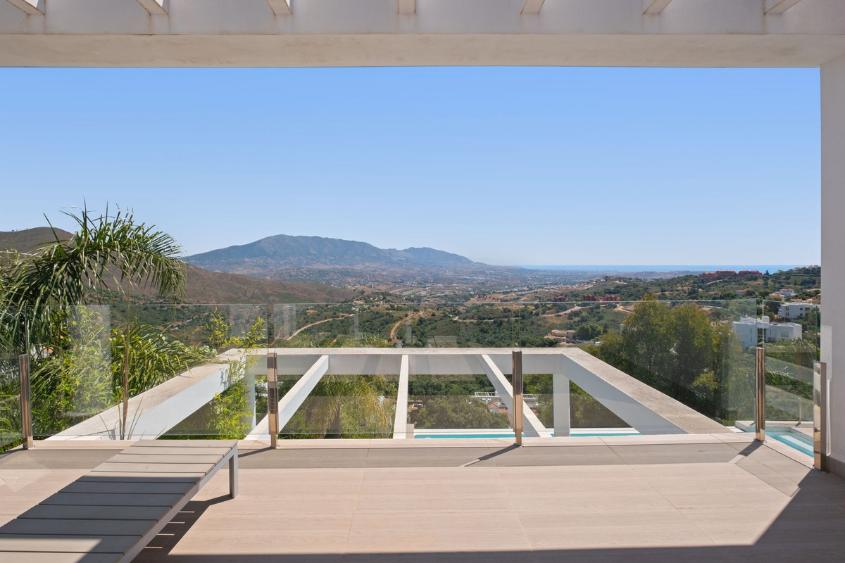 Huis te koop in La Mairena | 5 slaapkamers H5392924