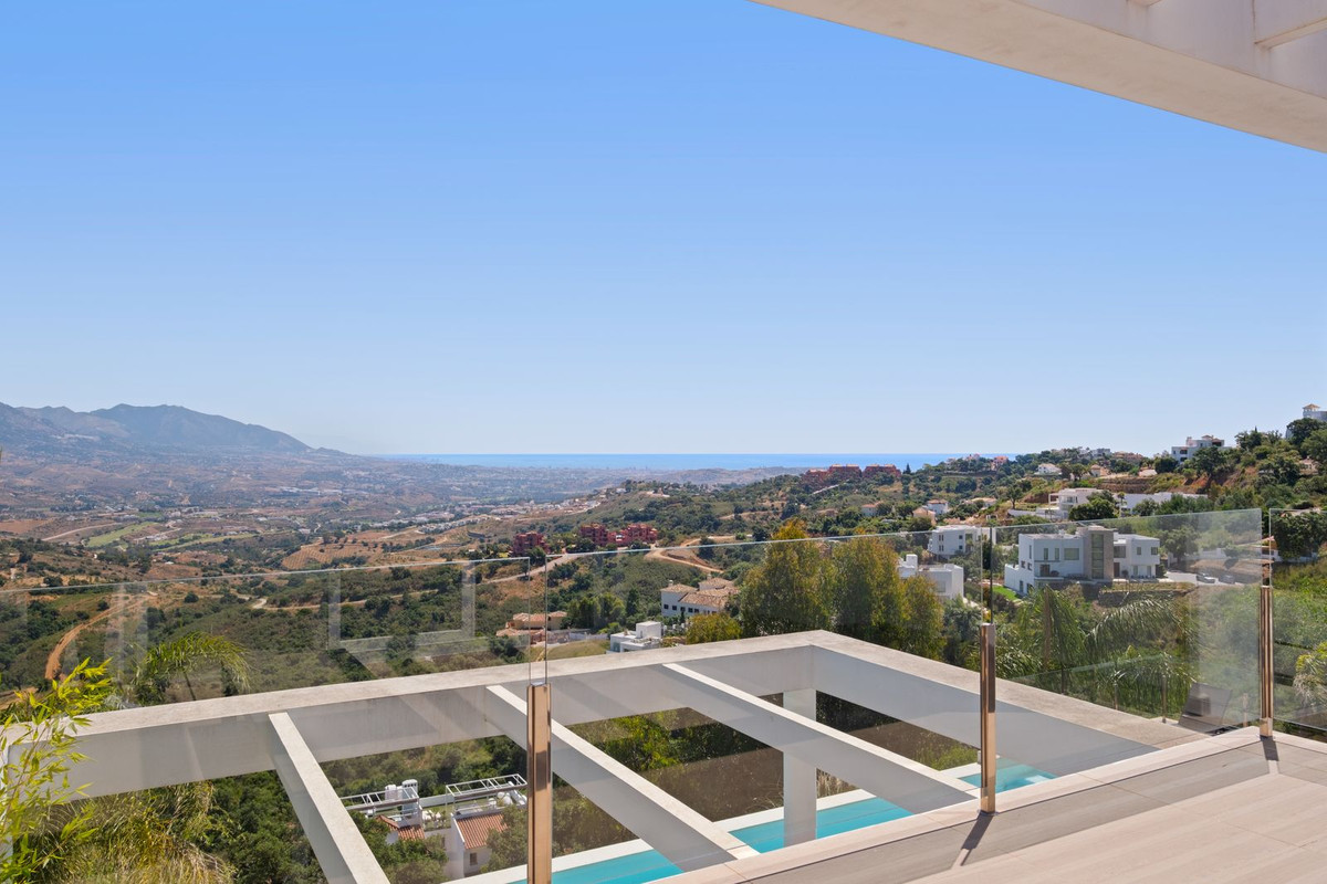 Huis te koop in La Mairena | 5 slaapkamers H5392924