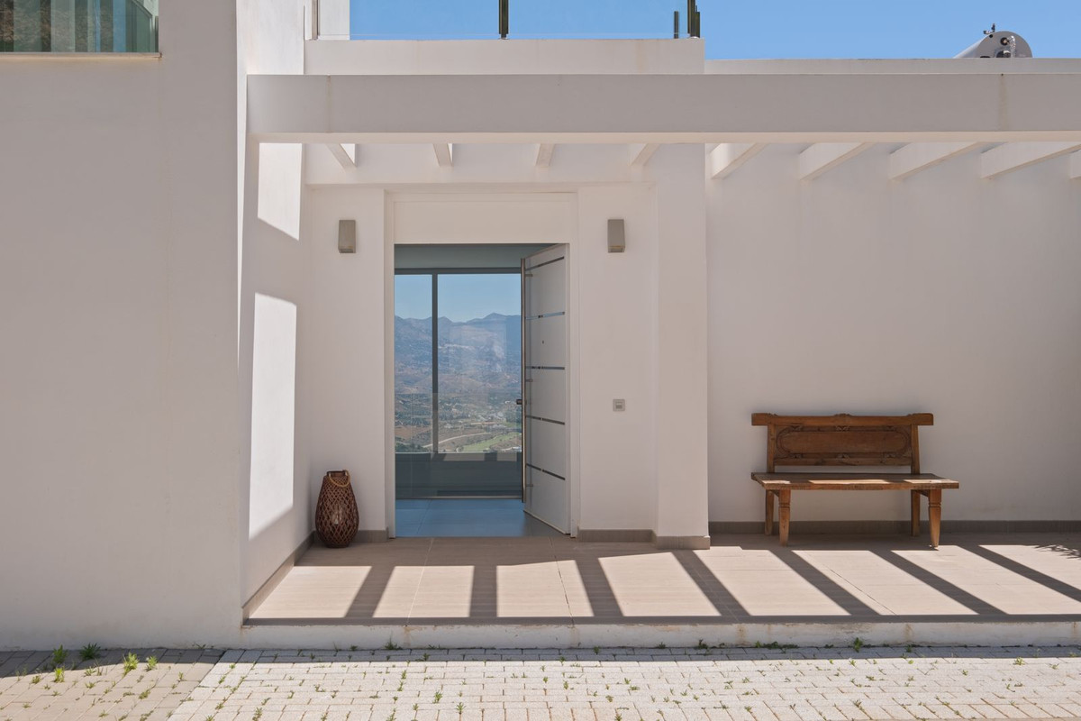Huis te koop in La Mairena | 5 slaapkamers H5392924
