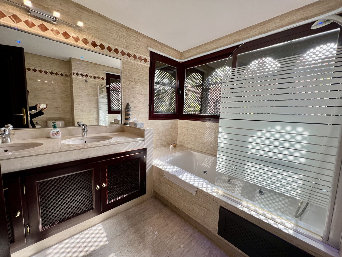 Property main view 4