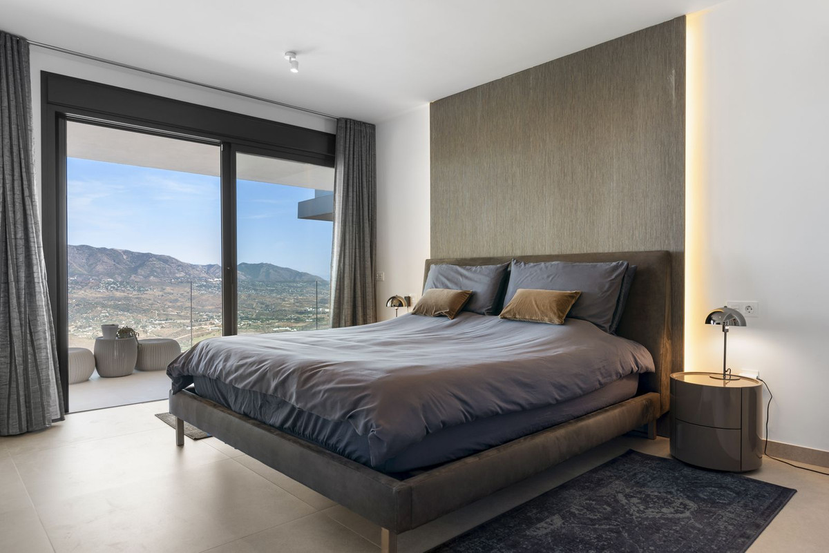 Property main view 18