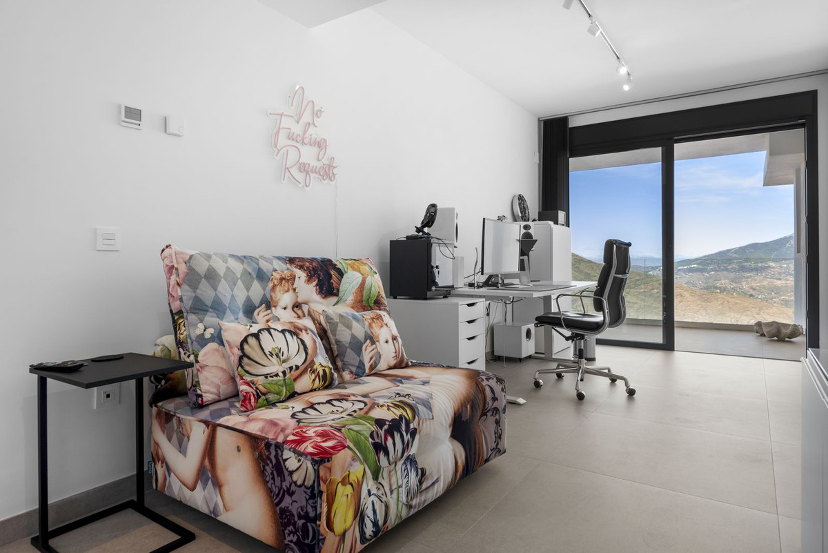 Property main view 21