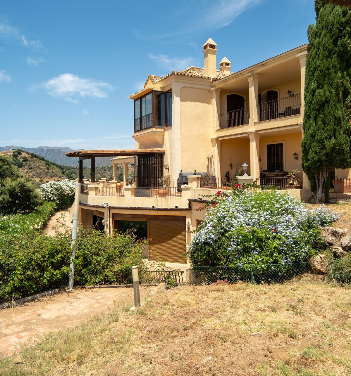 Property main view 12