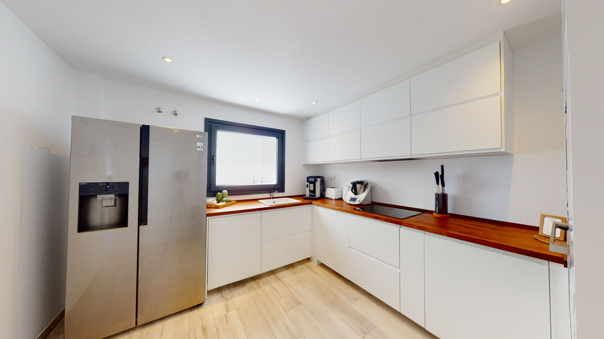 Property main view 12