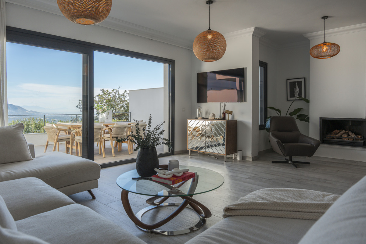 Huis te koop in La Mairena | 4 slaapkamers H5472637