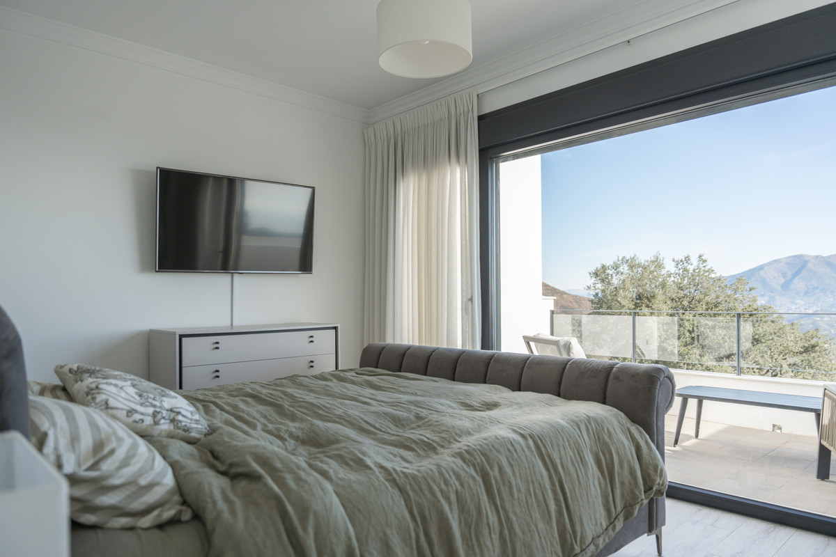 Huis te koop in La Mairena | 4 slaapkamers H5472637