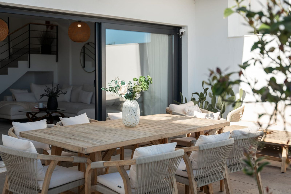 Huis te koop in La Mairena | 4 slaapkamers H5479474