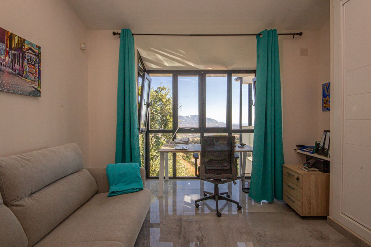 Property main view 43