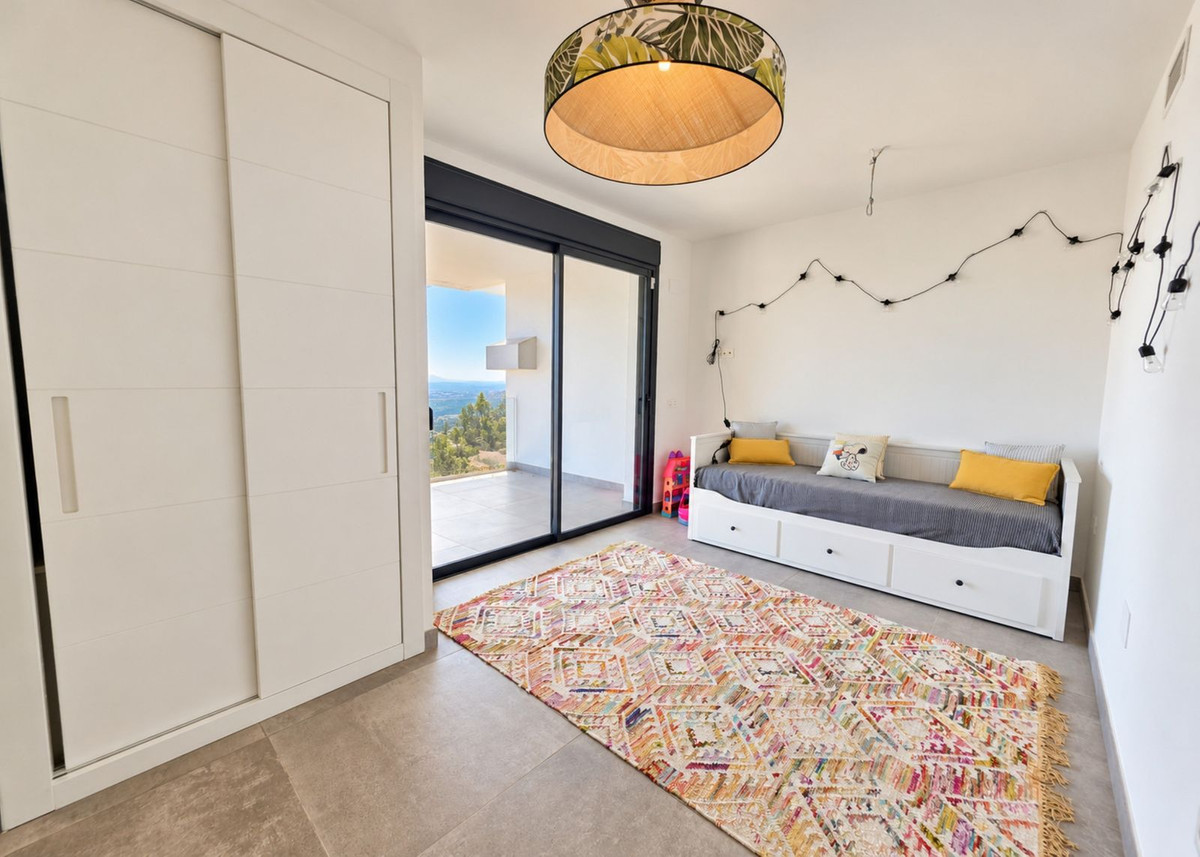 Property main view 28