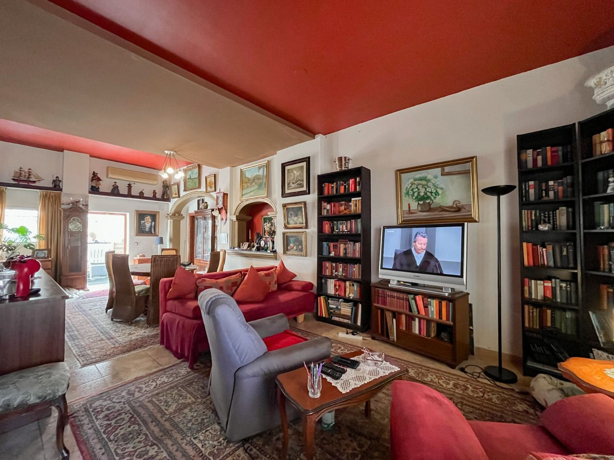 Property main view 33