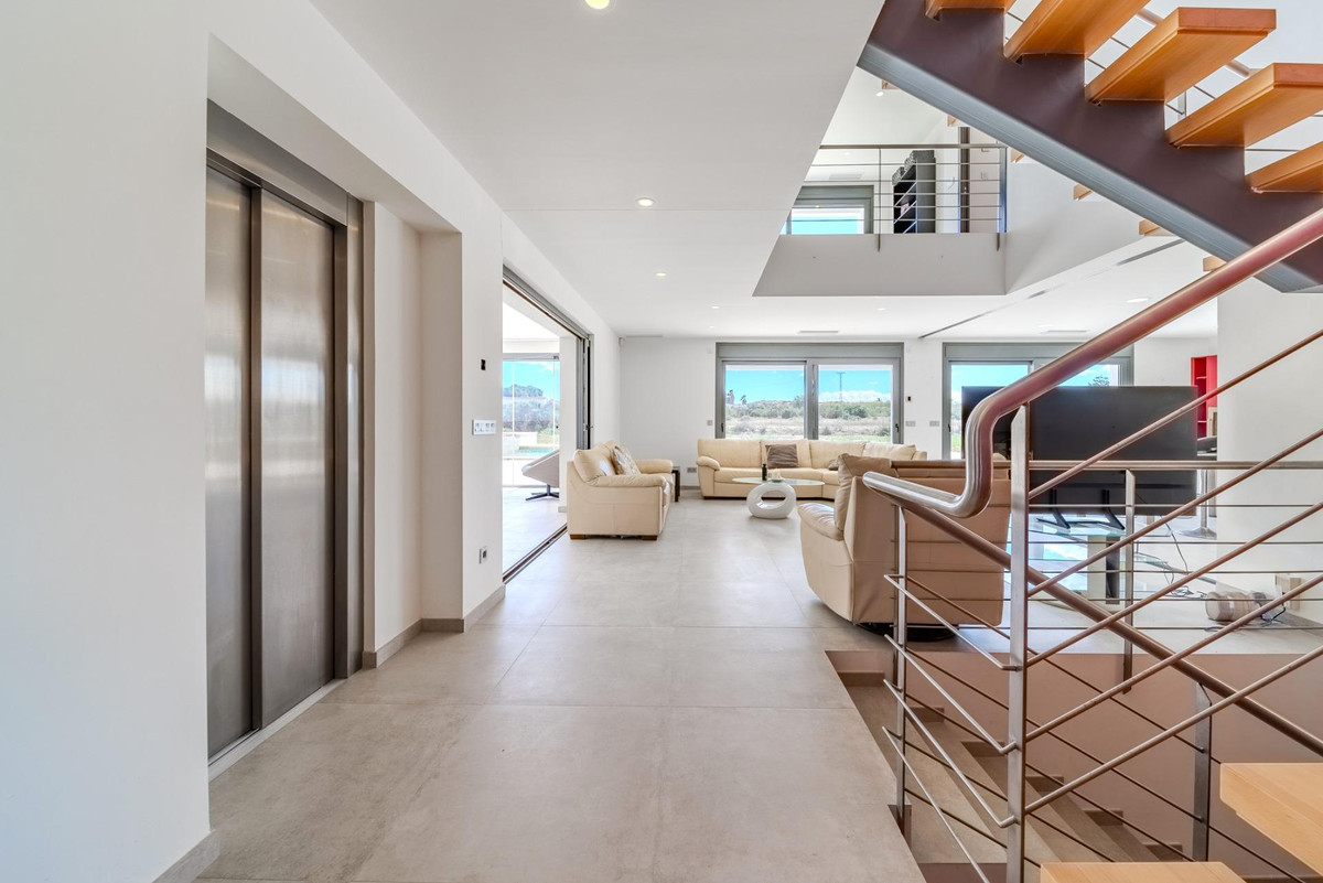 Property main view 35