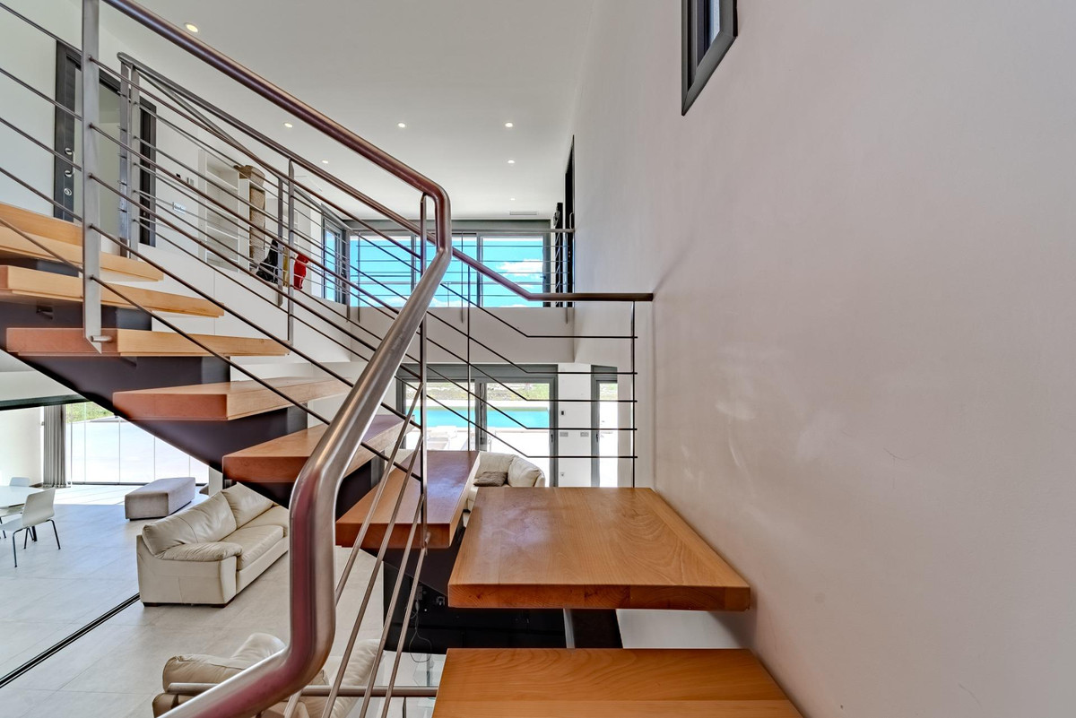 Property main view 38