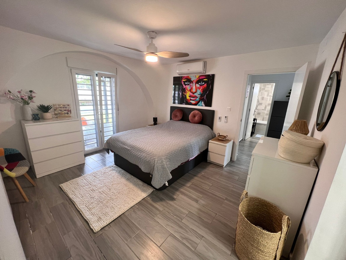 Huis te koop in La Marina | 3 slaapkamers H5236765