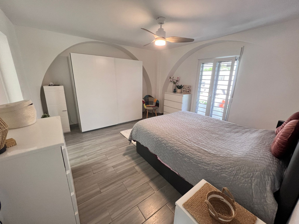 Huis te koop in La Marina | 3 slaapkamers H5236765