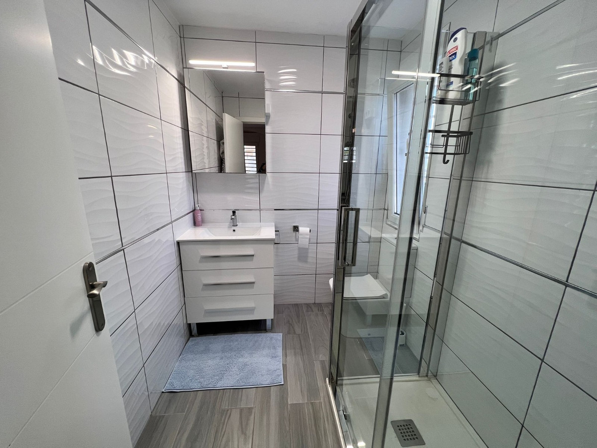 Huis te koop in La Marina | 3 slaapkamers H5236765