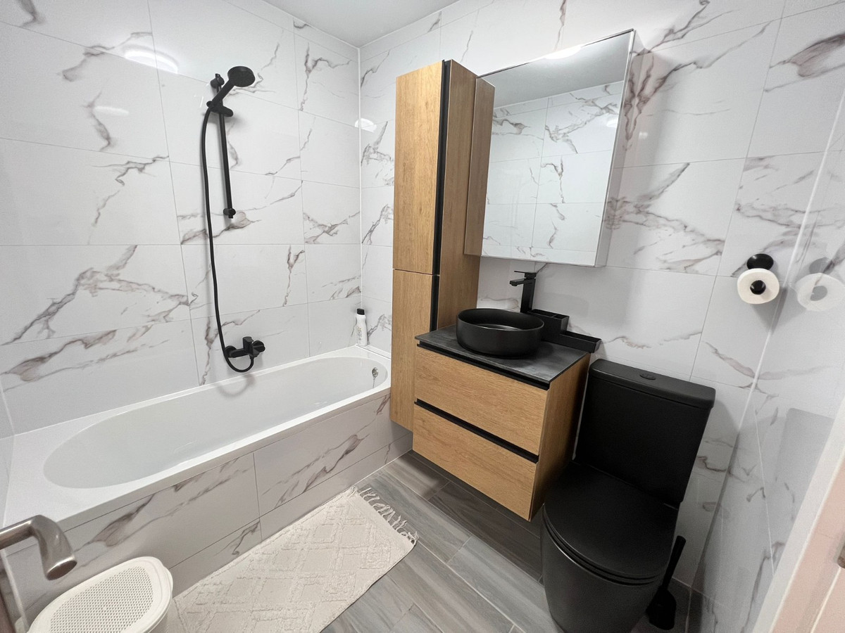 Huis te koop in La Marina | 3 slaapkamers H5236765