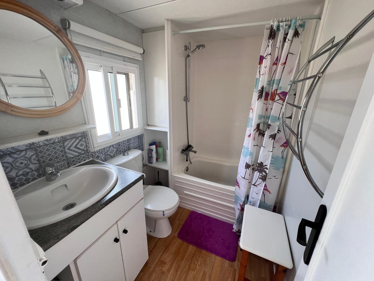 Huis te koop in La Marina | 3 slaapkamers H5236765