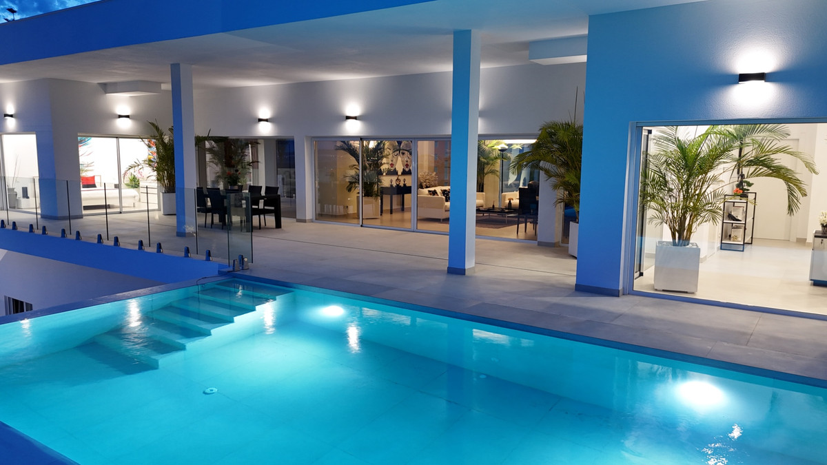 Huis te koop in La Marina | 5 slaapkamers H5253682