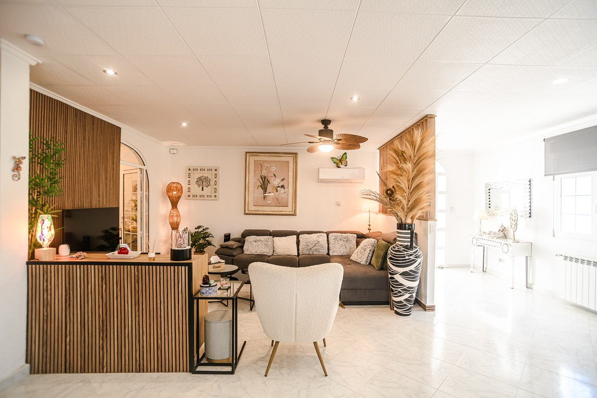 Huis te koop in La Marina | 3 slaapkamers H5390242