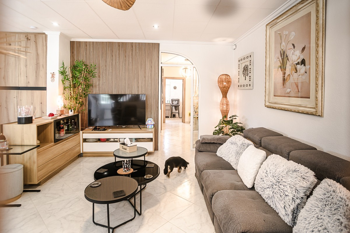 Huis te koop in La Marina | 3 slaapkamers H5390242