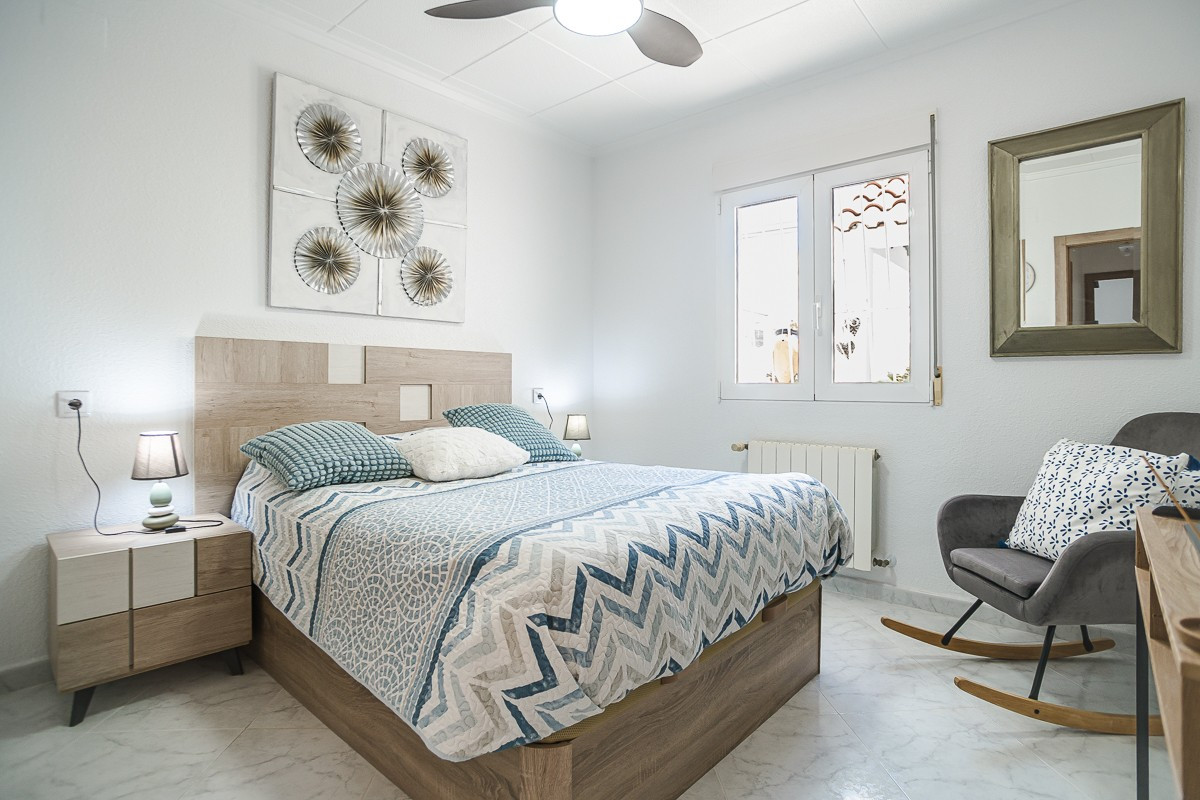 Huis te koop in La Marina | 3 slaapkamers H5390242