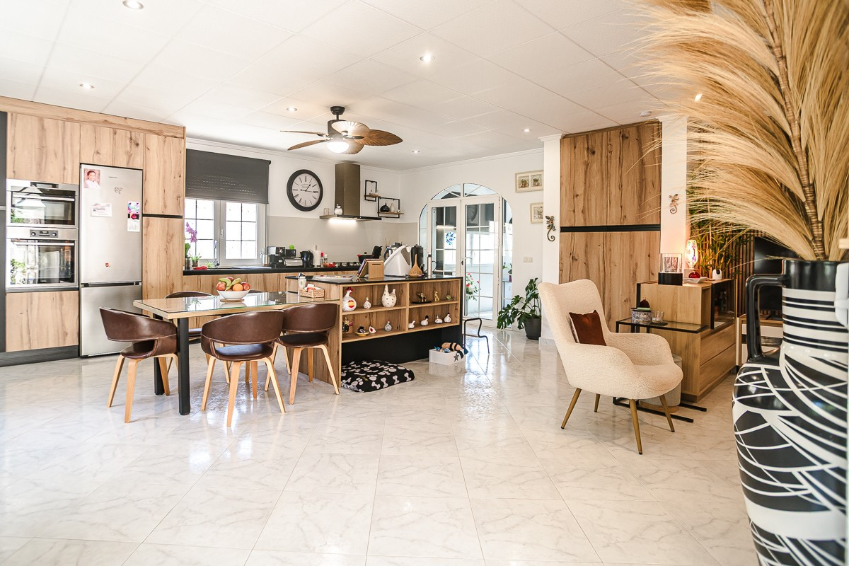 Huis te koop in La Marina | 3 slaapkamers H5390242