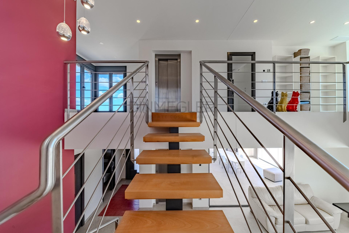 Property main view 36