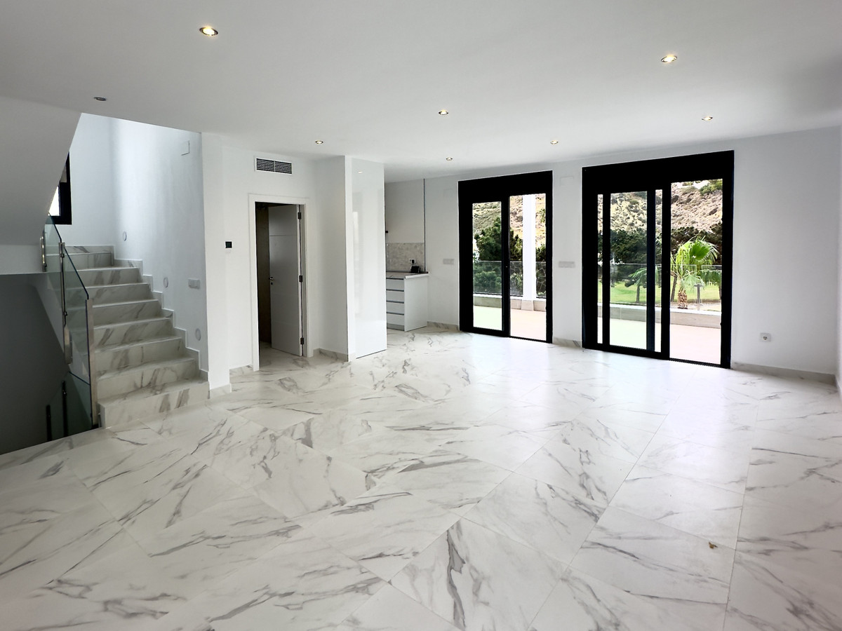 Huis te koop in La Marquesa | 3 - 4 slaapkamers H4907875