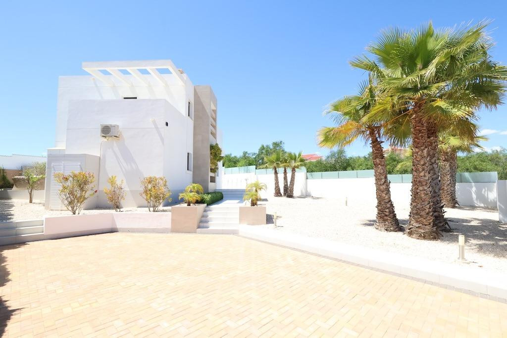 Property main view 22