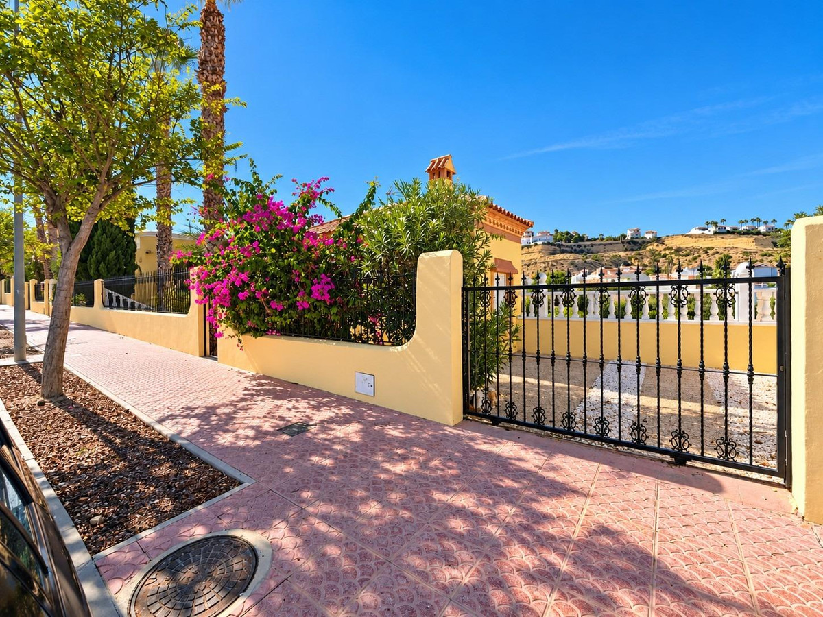 Property main view 40