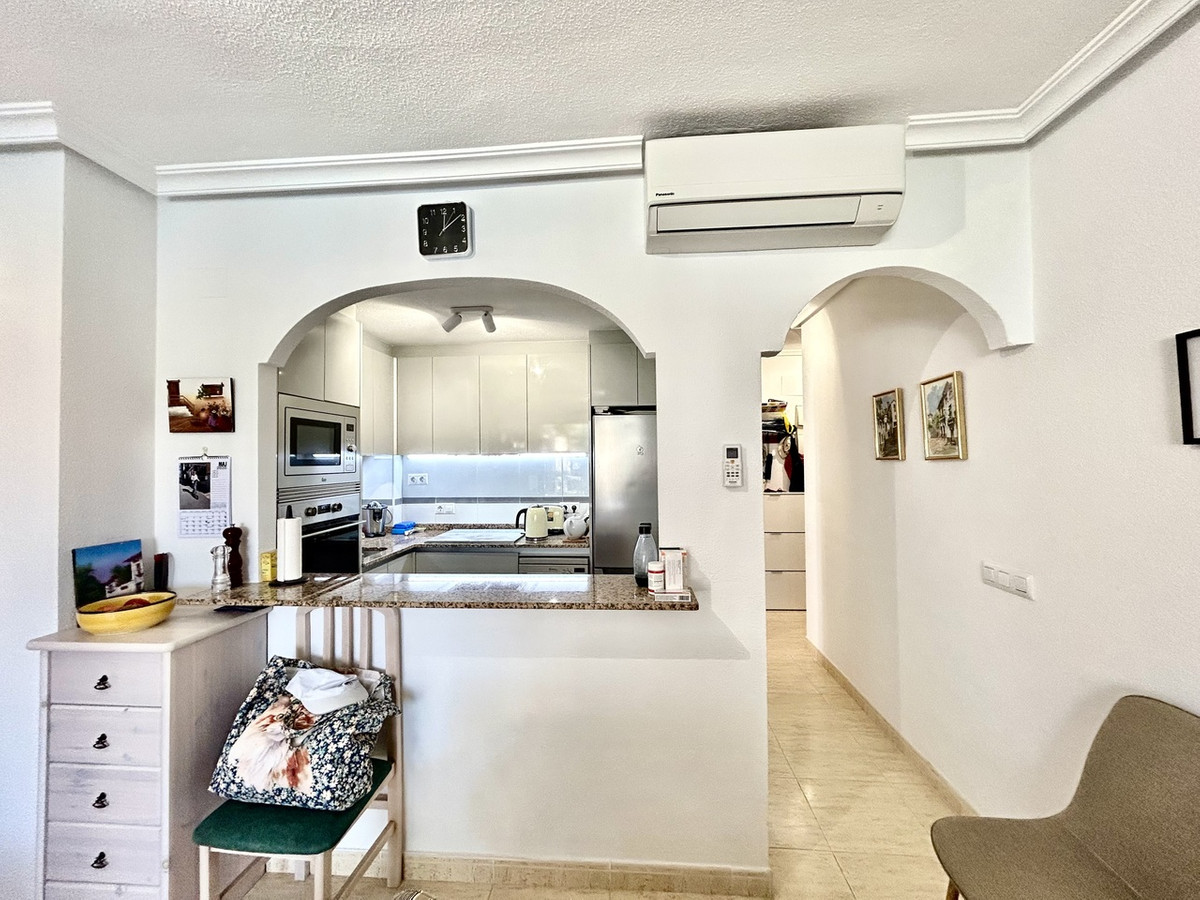 Appartement te koop in La Mata | 2 slaapkamers H5387320