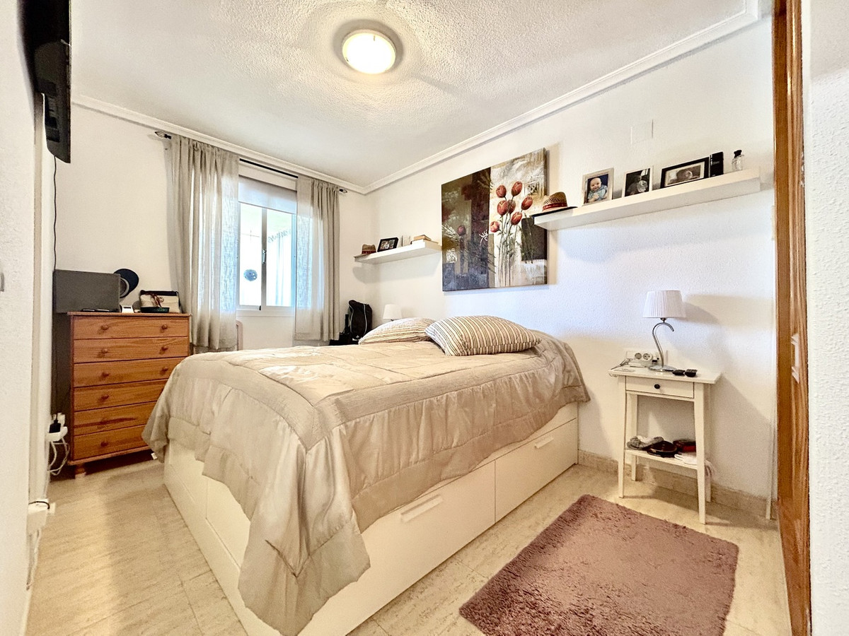 Appartement te koop in La Mata | 2 slaapkamers H5387320