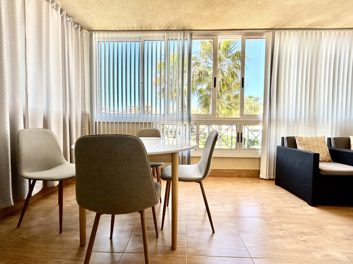 Appartement te koop in La Mata | 2 slaapkamers H5387320