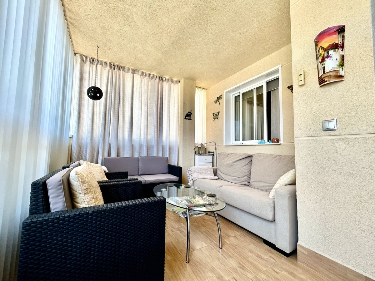 Appartement te koop in La Mata | 2 slaapkamers H5387320