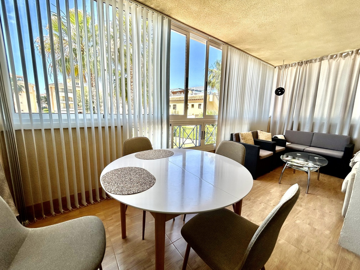 Appartement te koop in La Mata | 2 slaapkamers H5387320