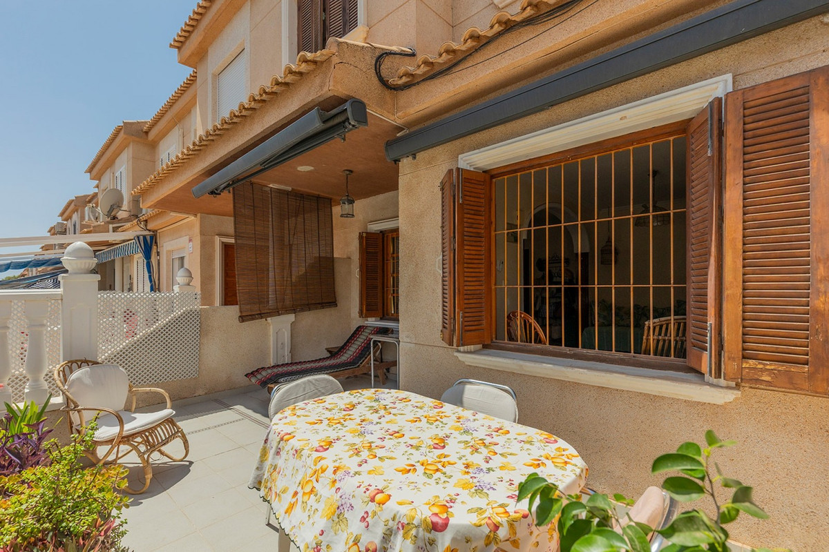 Huis te koop in La Mata | 3 slaapkamers H5467693
