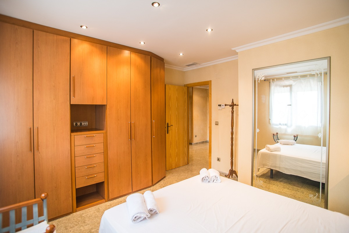 Huis te koop in La Matanza | 7 slaapkamers H5500033