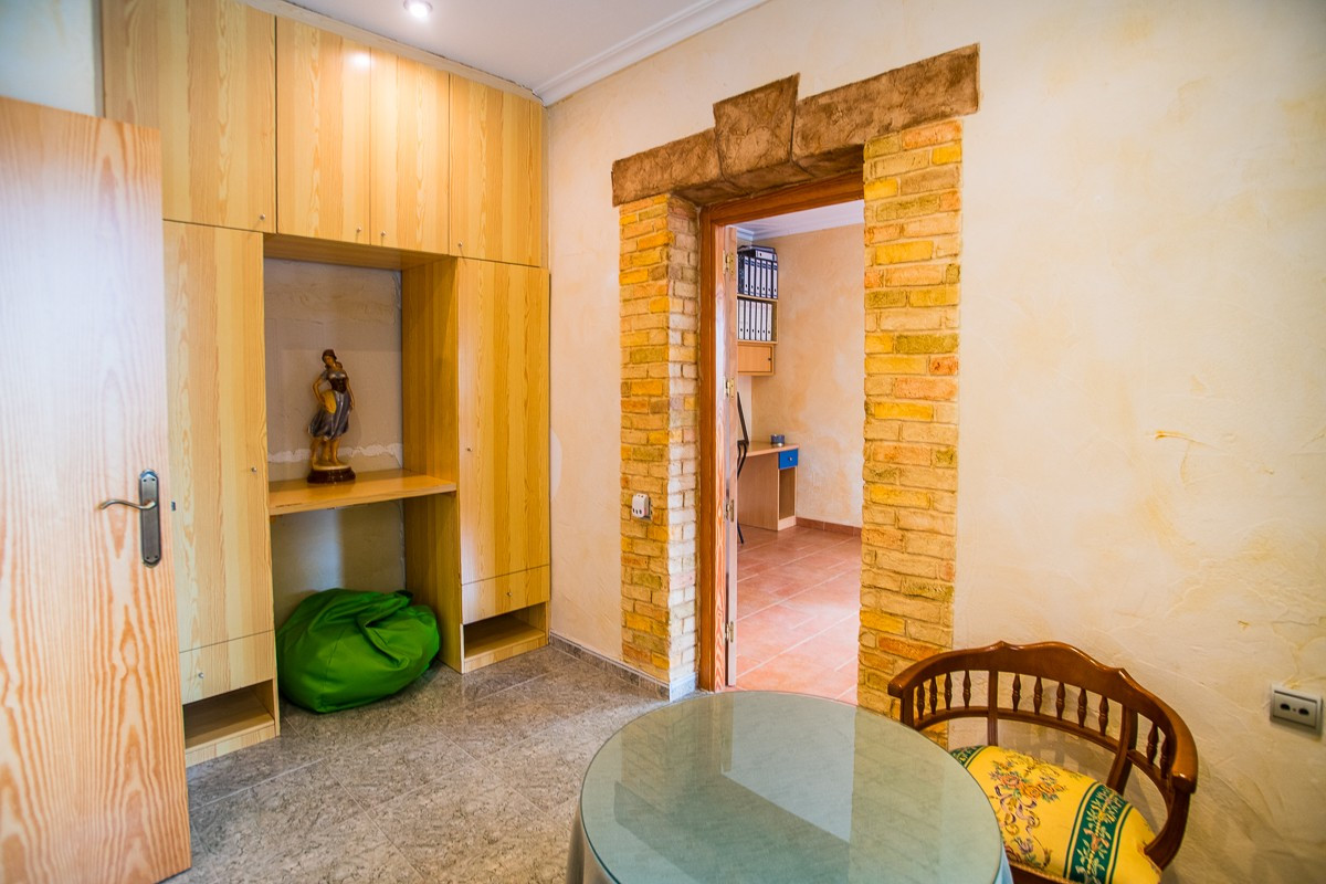 Huis te koop in La Matanza | 7 slaapkamers H5500033