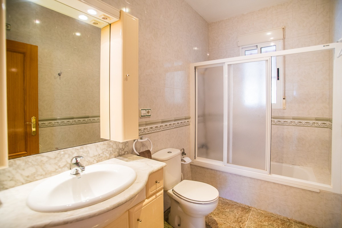 Huis te koop in La Matanza | 7 slaapkamers H5500033