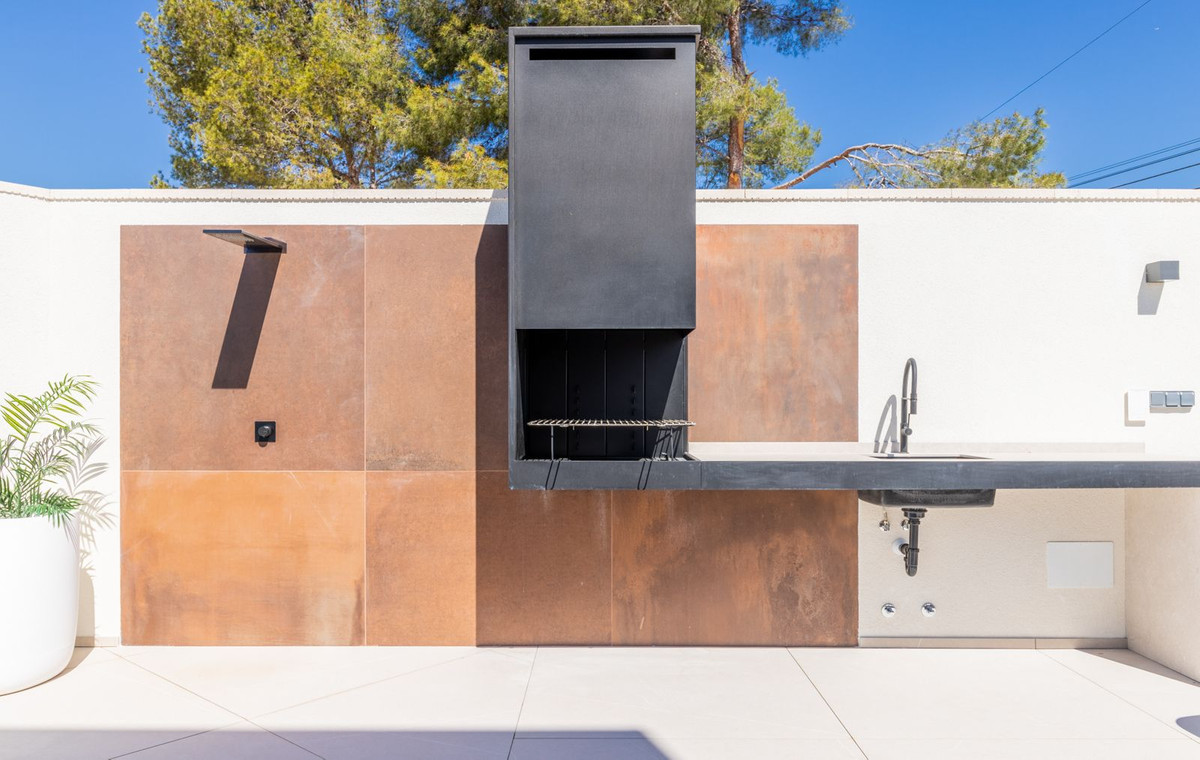 Property main view 36