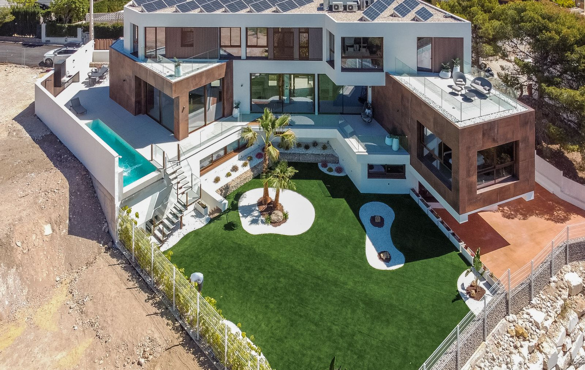 Property main view 57