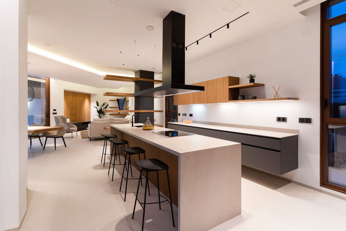 Property main view 75